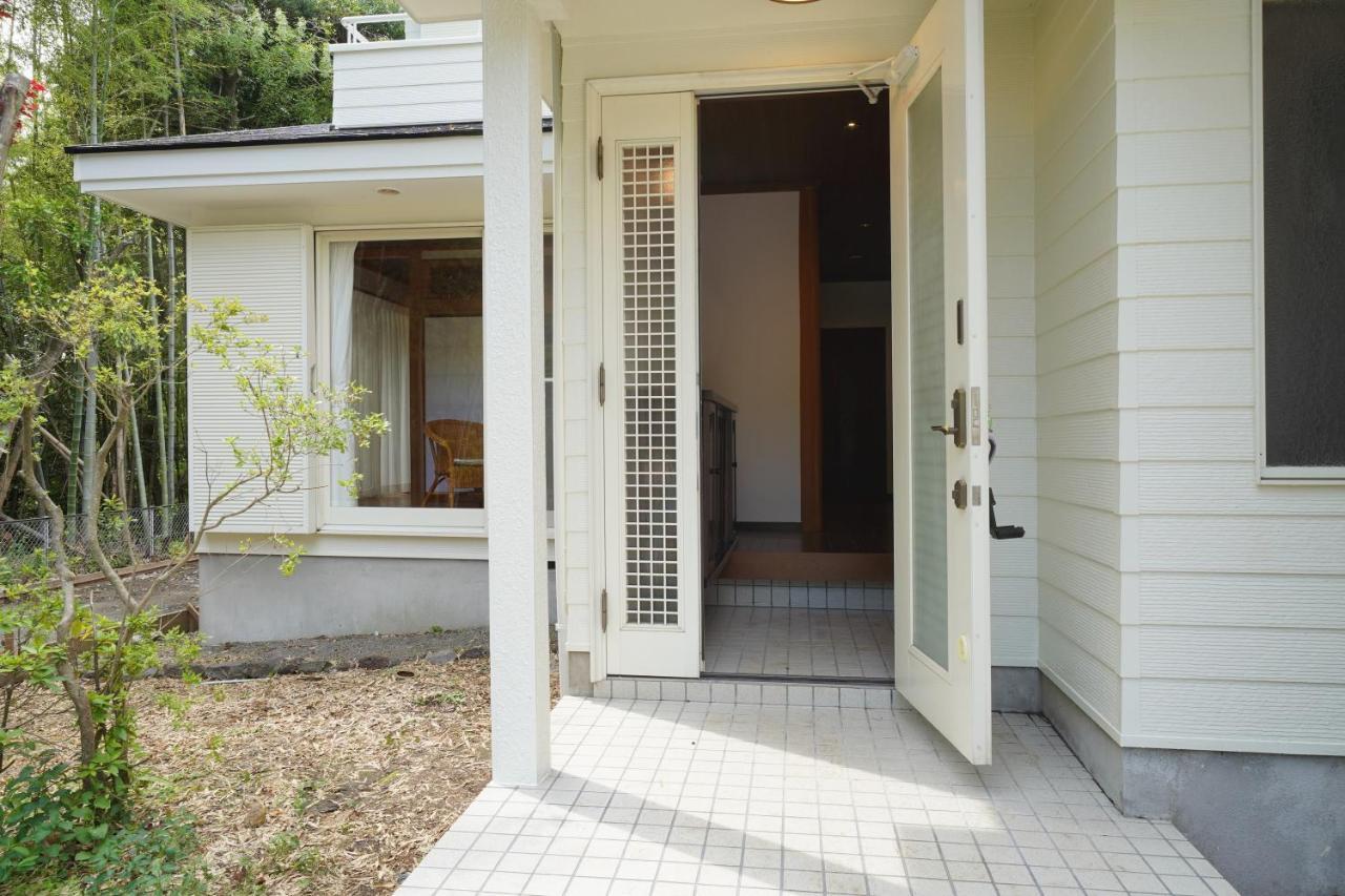 ファミーユ伊豆の瞳 Villa Ito  Eksteriør bilde